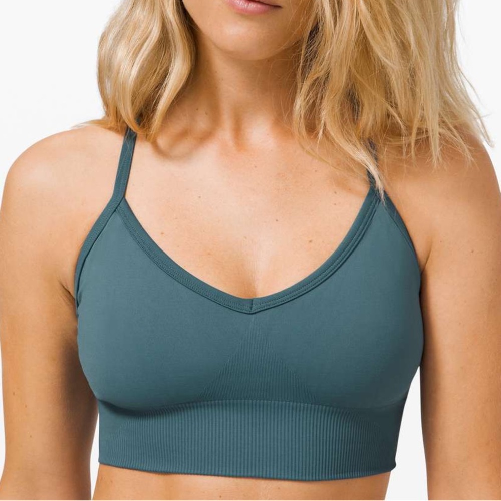 Lululemon Ebb to Street Bra *Light Support
Desert teal